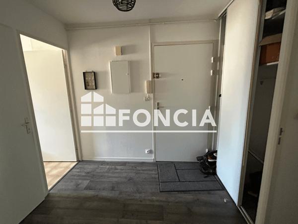Location Appartement 3 pièces 66.61 m² - 29 AU 37 RUE VARIN DE BRUNELIE Rennes 35000