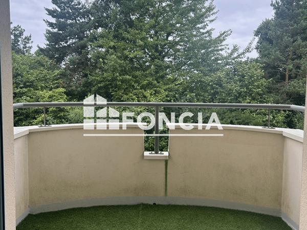 Location Appartement 3 pièces 66.61 m² - 29 AU 37 RUE VARIN DE BRUNELIE Rennes 35000