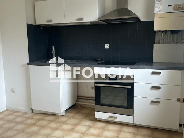Location Appartement 3 pièces 66.61 m² - 29 AU 37 RUE VARIN DE BRUNELIE Rennes 35000