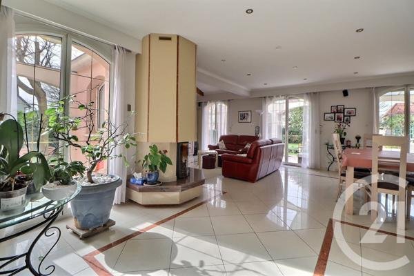 Maison à vendre  5 pièces - 208,05 m2 AULNAY SOUS BOIS - 93
