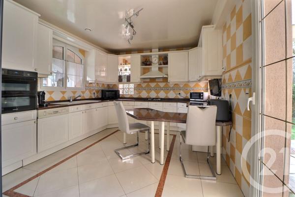 Maison à vendre  5 pièces - 208,05 m2 AULNAY SOUS BOIS - 93