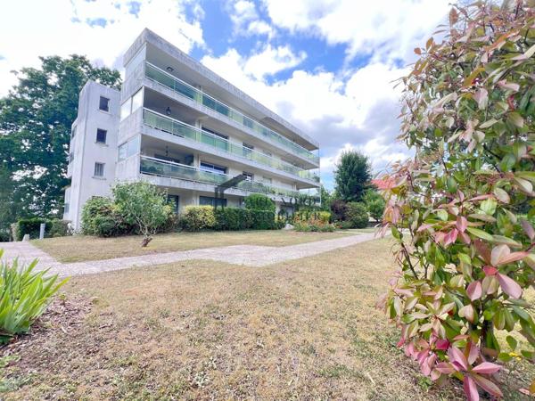 Le Raincy (93340) Appartement 90m² + terrasse + 2 parking