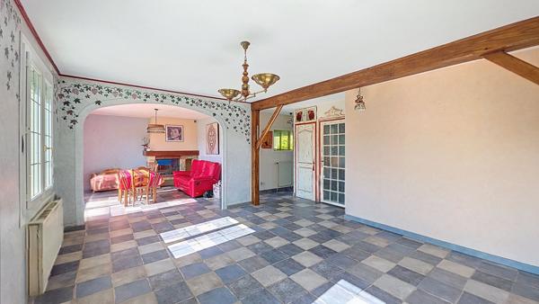 Maison à vendre à St Jean des Mauvrets - 3 chambres et terrain de 700m²