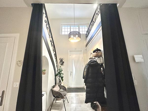 Maison de caractère aux portes du centre-ville de Nemours