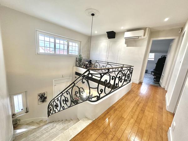 Maison de caractère aux portes du centre-ville de Nemours