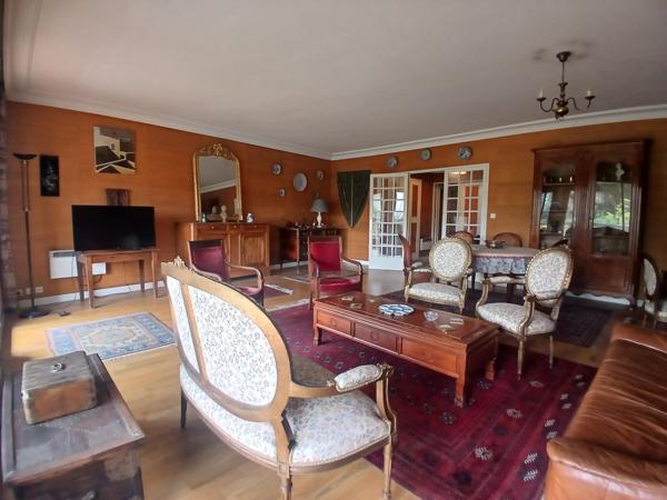 Bordeaux (33000) Appartement T4 dans résidence de standing