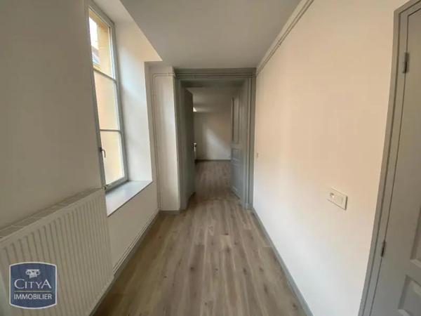 Appartement à louer 3 pièces 112.45m² Charleville-Mézières (08000)