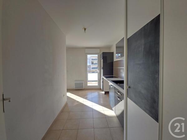 Appartement F3 à vendre  3 pièces - 66,64 m2 MARSEILLE - 13004