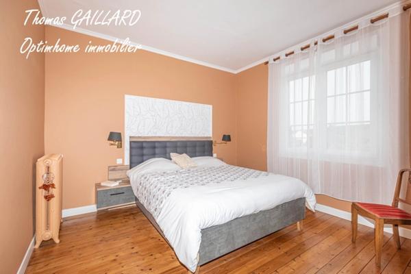 Maison bourgeoise 151 m2 - 6 chambres - Terrain de 1440 m2