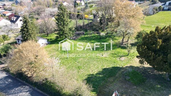 Creuzier-Le-Vieux : Terrain 1450m² avec vue panoramique