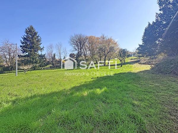 Creuzier-Le-Vieux : Terrain 1450m² avec vue panoramique