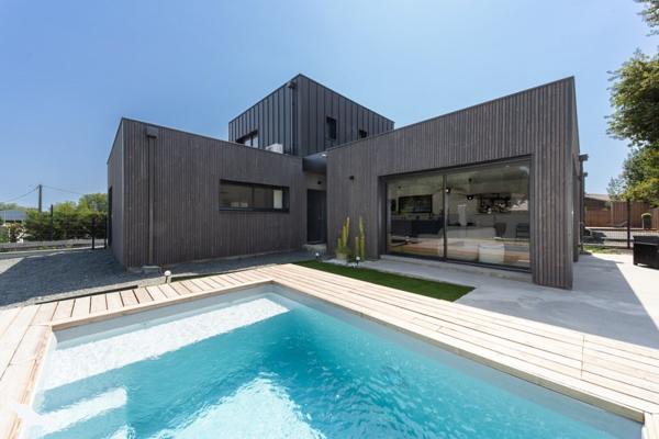 Maison à vendre |  Carbon-Blanc |  5 pièces | 120 m²