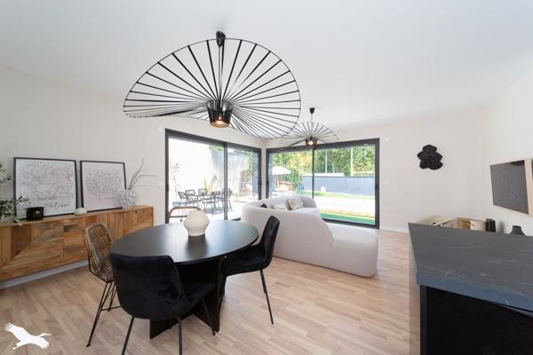 Maison à vendre |  Carbon-Blanc |  5 pièces | 120 m²