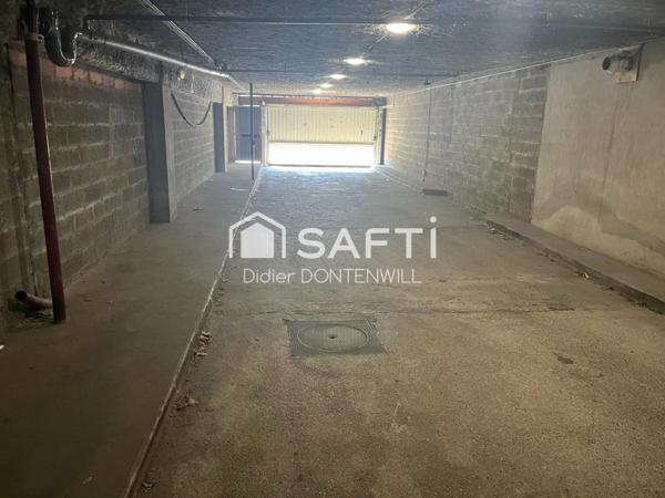 GARAGE AVEC ACCES SECURISE 38230 PONT DE CHERUY