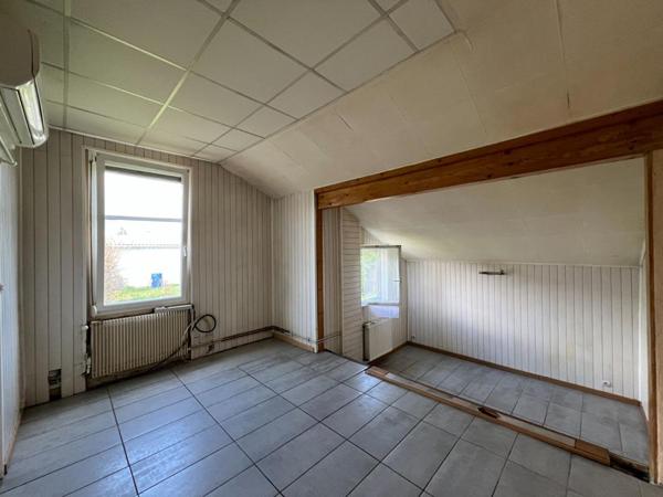 Maison avec jardin et garage