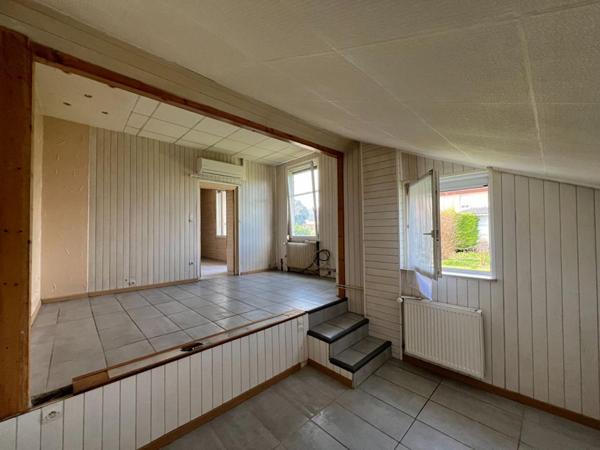 Maison avec jardin et garage