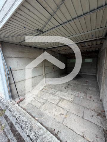 Garage 38 m2