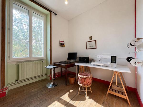 Maison à 5 min de Levroux 9 pièce(s) 290 m2