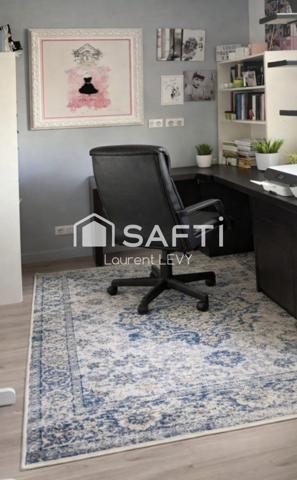 2 maisons, 2 jardins, 2 terrasses, proche de tout