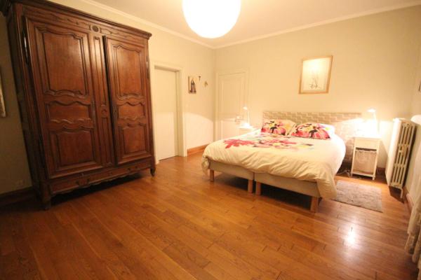 Maison à vendre 10 pièces de 258 m²