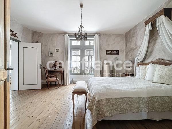 Maison d'exception au coeur de Langeais 420 m², 8 chambres