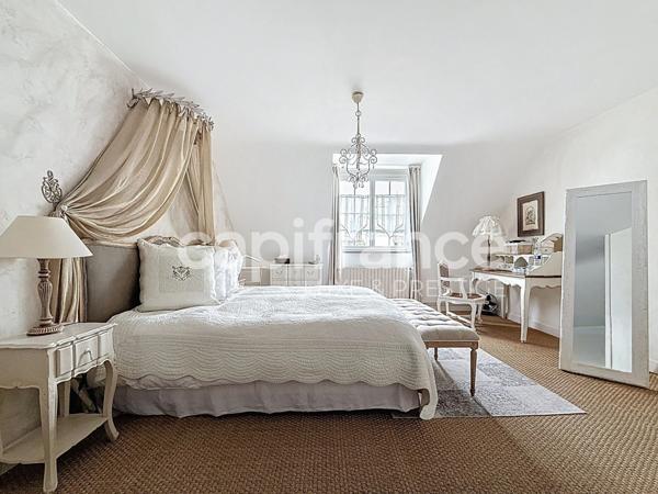 Maison d'exception au coeur de Langeais 420 m², 8 chambres