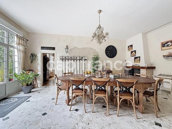 Maison d'exception au coeur de Langeais 420 m², 8 chambres