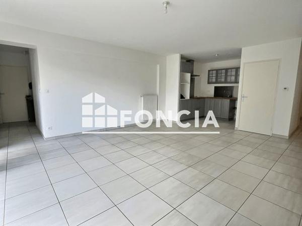 À vendre Appartement 4 pièces 87 m² - L'étrat 42580