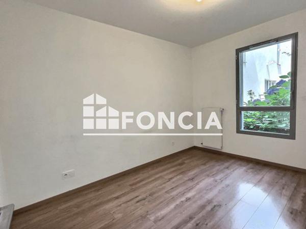 À vendre Appartement 4 pièces 87 m² - L'étrat 42580