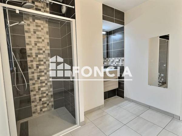 À vendre Appartement 4 pièces 87 m² - L'étrat 42580