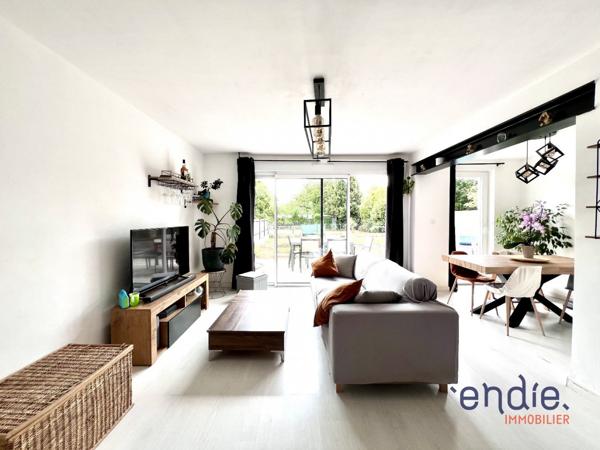 VENTE d'une maison T4 (73 m²) à BIARD
