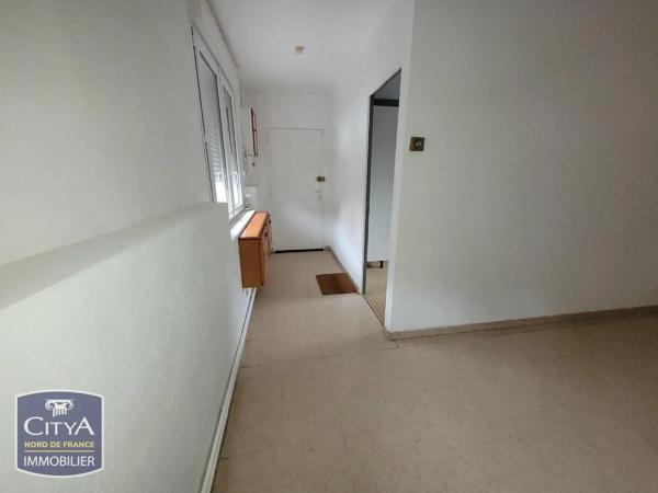 Appartement à louer 2 pièces 52m² Cambrai (59400)