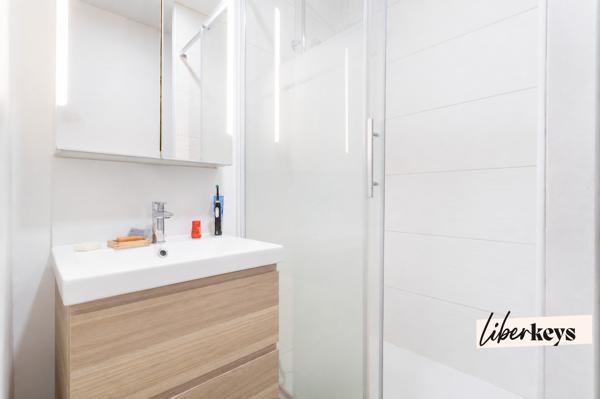 Lille Vauban / Hyper-centre – T4 106 m² – 3 chambres – Balcon – Garage possible