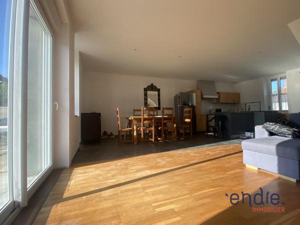 VENTE : Maison de 4 pièces (88 m²) à PARAY LE MONIAL