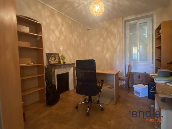 VENTE : Maison de 4 pièces (88 m²) à PARAY LE MONIAL