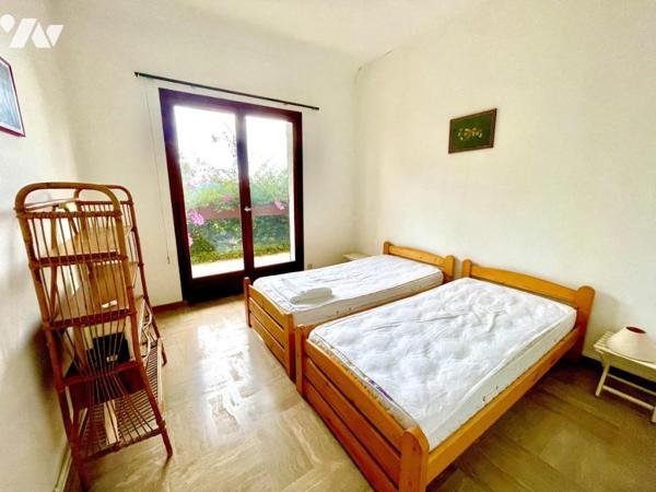 Maison Garavan LES COLOMBIERES vue mer 