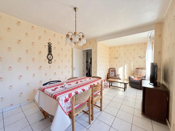 Chelles (77500) Maison familiale 115m ², 4 chambres, terrain 480m ².