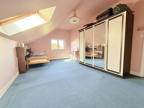 Chelles (77500) Maison familiale 115m ², 4 chambres, terrain 480m ².