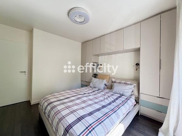 Appartement
         3 pièces
        - 62 m² Exclusivité 520 000 € *