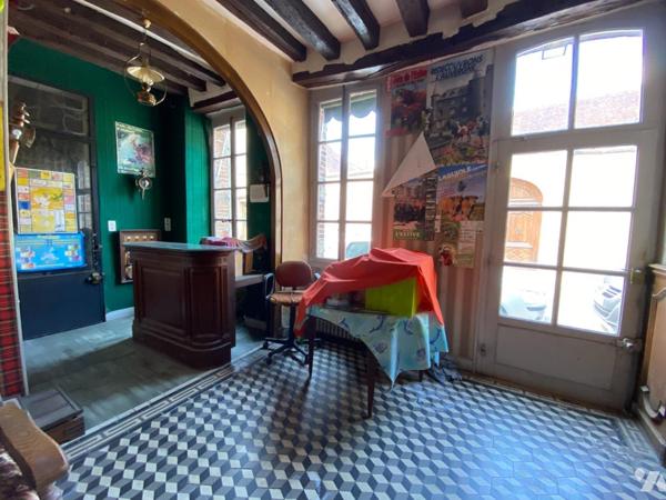 Ancien hôtel-restaurant