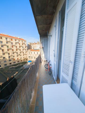 Grand T3 aux Cinq Avenues