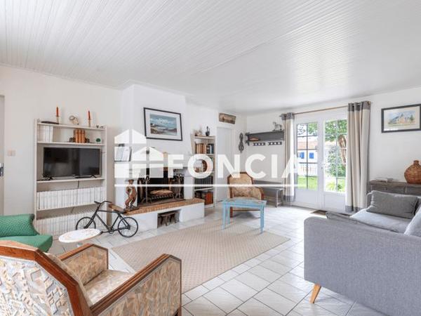 À vendre Maison 4 pièces 84 m² - L'épine 85740