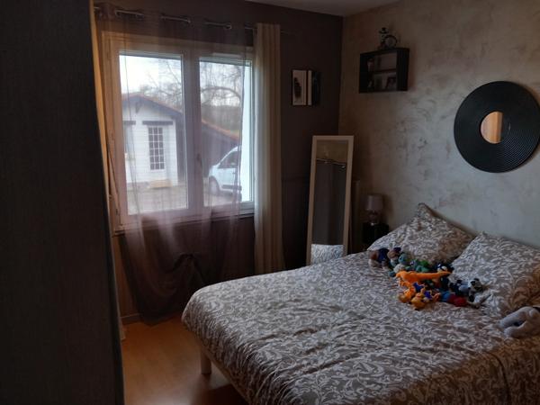 Lahonce (64990) Maison plein pied,véranda,piscine,terrasse, garage,abris de jardin