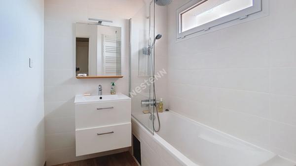 MAISON 170m² avec TERRAIN 2 270 m² A FORT POTENTIEL !