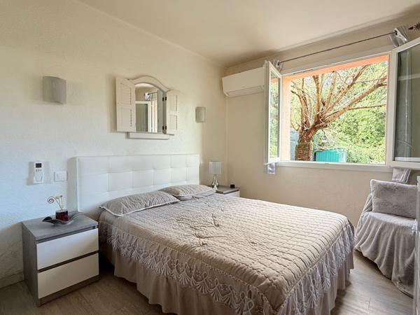 Alata (20167) Maison T3 plus appartement T2 à Alata