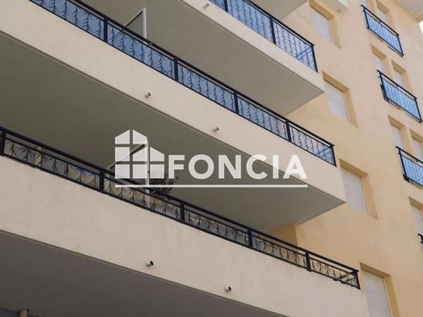 Location Studio 26.7 m² - 23 RUE DU DOCTEUR FIGHIERA Nice 06300