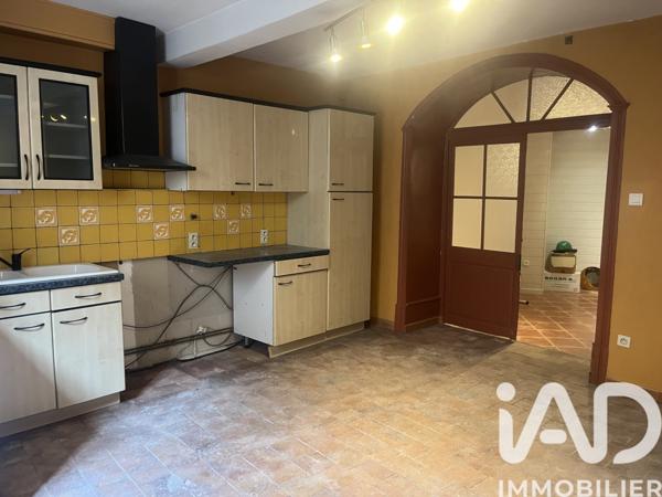 Immeuble à vendre 130 m² Saint-Germain-Laval