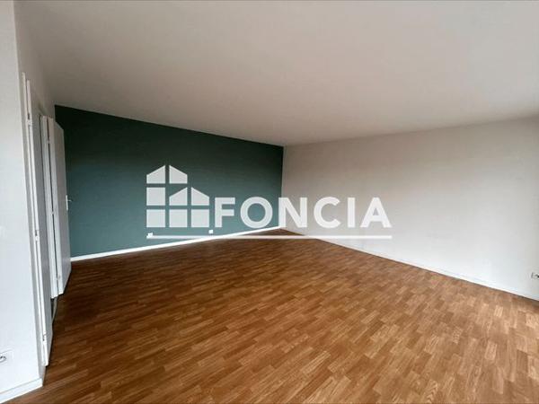 Location Appartement 3 pièces 83.27 m² - 1A/5/7 RUE DE LA DIGUE Lille 59800