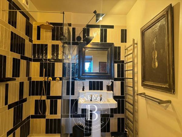 Paris 16ème, Appartement  264 m² à vendre