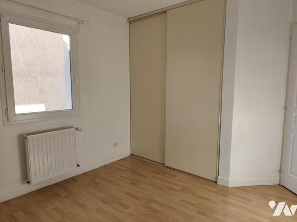 Maison dans agréable environnement